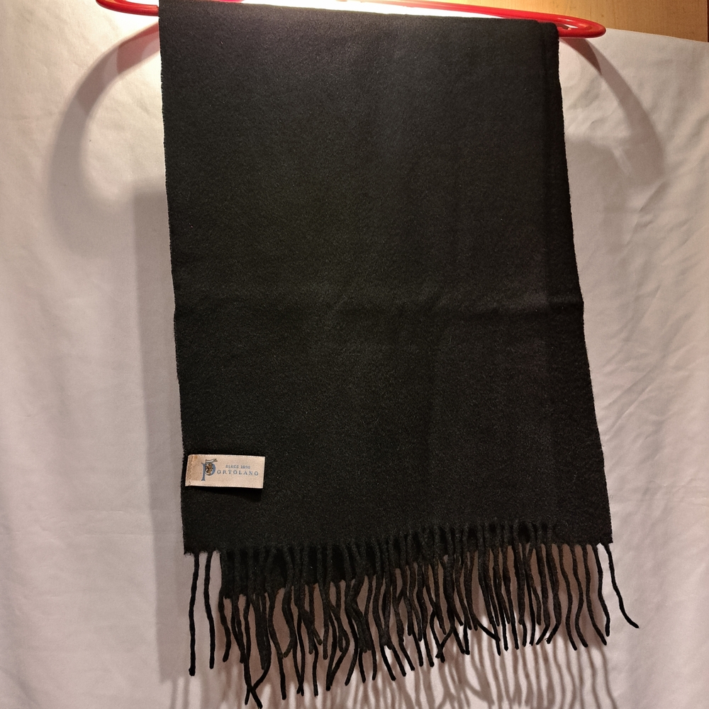 Portolano Elegant Black Cashmeir Skarf